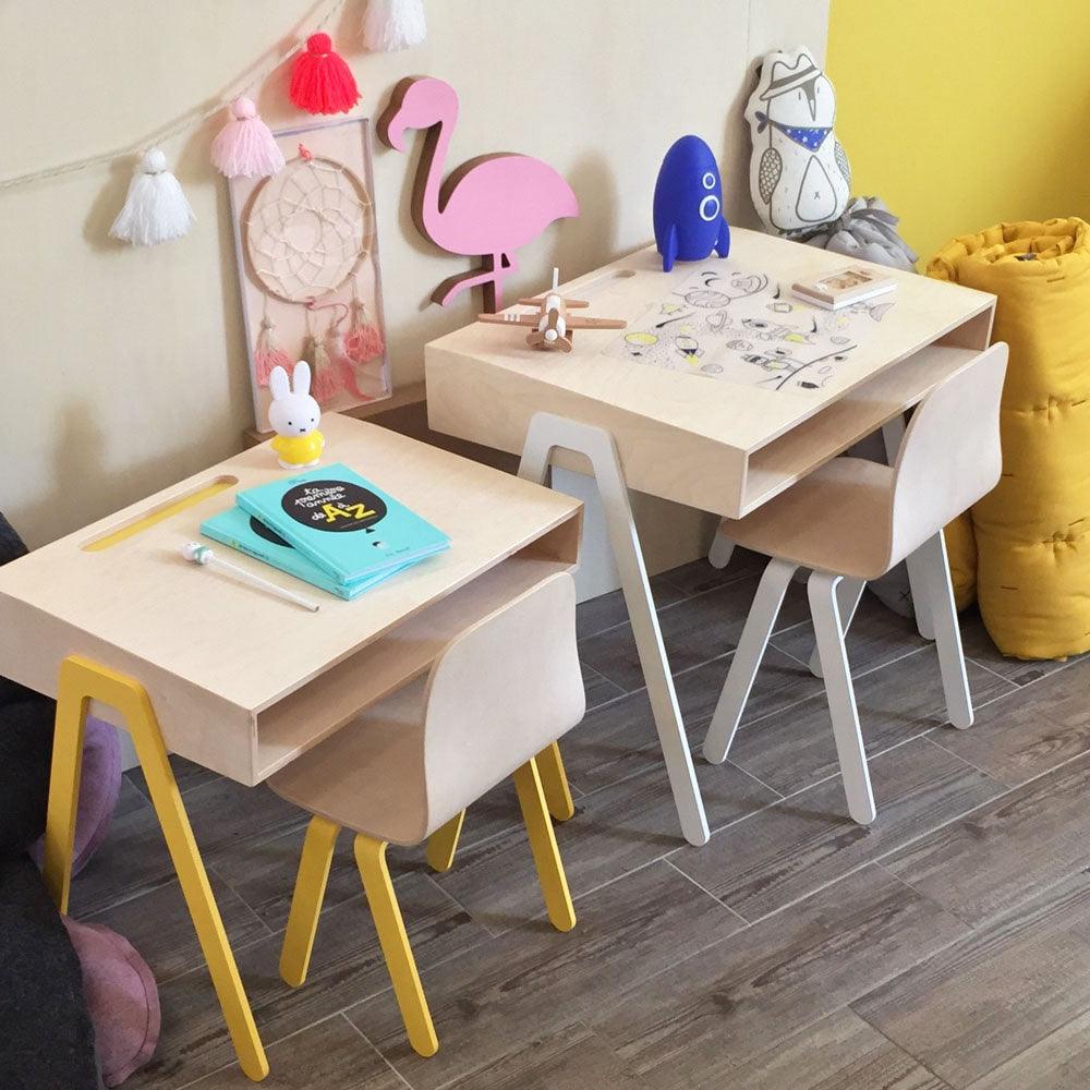 Chaises de bureau colorées pour enfants